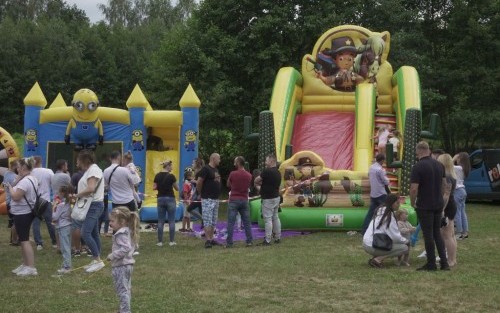 Zabawy i atrakcje dla najmłodszych na Festynie Rodzinnym w Jastwi