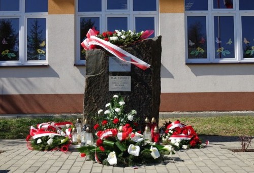 Pamiętamy- 82. rocznica Zbrodni Katyńskiej
